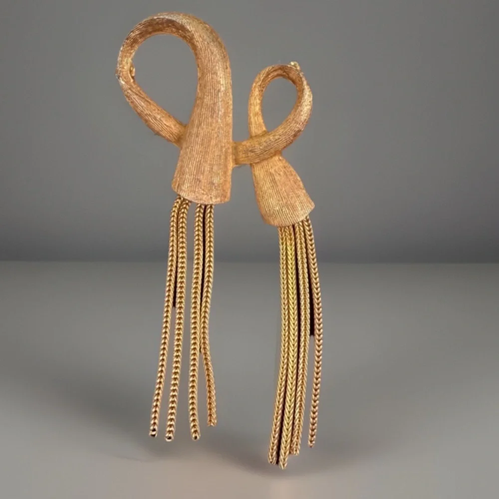 Vintage Gold Tone Double Bow Tassel Chain Brooch Textured Statement Pin